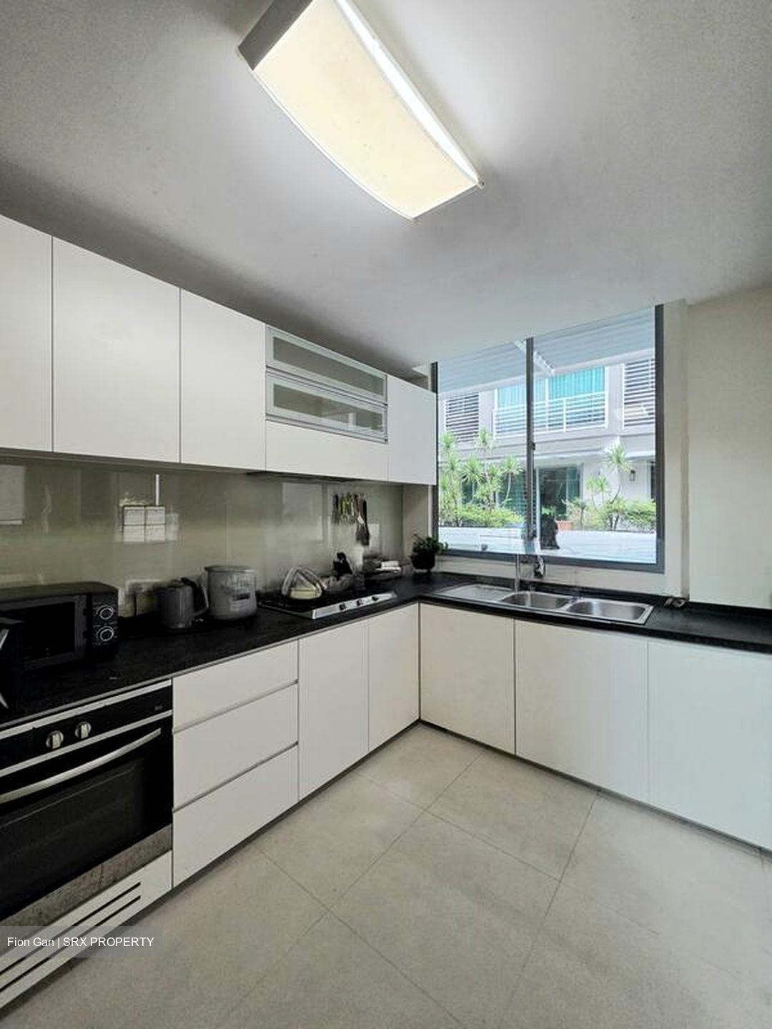 Pasir Panjang Road (D5), Terrace #579087701